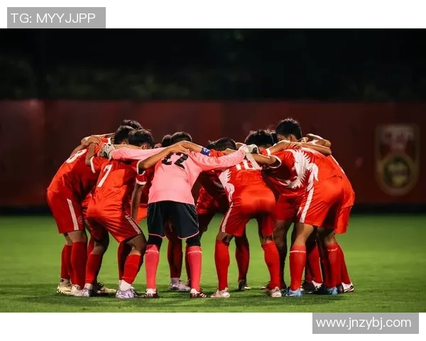 足球明星在直播中口误引发热议网友纷纷调侃搞笑瞬间回顾